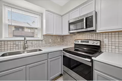 1204 Harwell Drive #2110, Arlington, TX 76011 - Photo 13