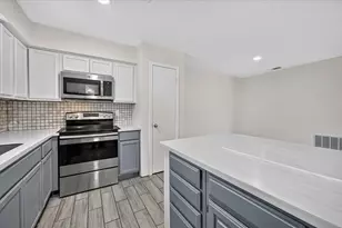 1204 Harwell Dr, Arlington, TX 76011 - Photo 15
