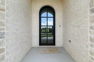 1656 Private Access 60200, Burleson, TX 76028 - Photo 3