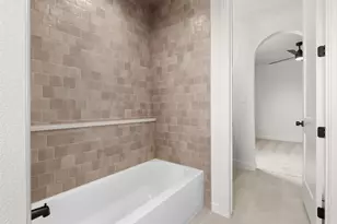 1656 Private Access 60200, Burleson, TX 76028 - Photo 35