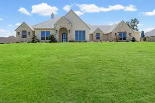 1656 Private Access 60200, Burleson, TX 76028 - Photo 1