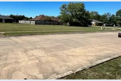 904 Enlow Circle, Commerce, TX 75428 - Photo 3