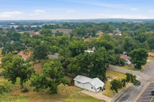 1380 Cage St, Stephenville, TX 76401 - Photo 29