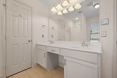 7103 Camp Creek Drive, Arlington, TX 76002 - Photo 13