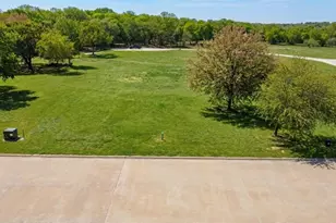 125 Dove Mdw Ln, Glen Rose, TX 76043 - Photo 1