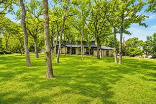900 E Pioneer Circle, Argyle, TX 76226 - Photo 3