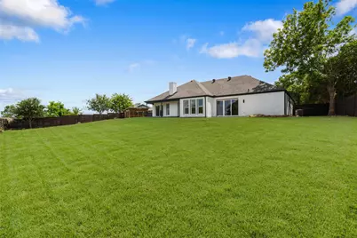 5000 Edgewater Drive, Rowlett, TX 75088 - Photo 7