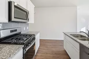 404 Carthage St, Caddo Mills, TX 75135 - Photo 27