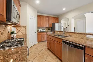 3512 Black Gold Dr, McKinney, TX 75070 - Photo 5
