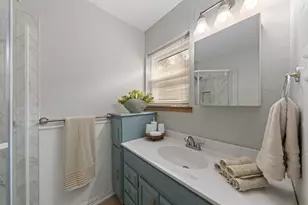 519 Staffordshire Dr, Irving, TX 75061 - Photo 11
