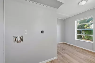 636 S Andrews Avenue, Sherman, TX 75090 - Photo 9