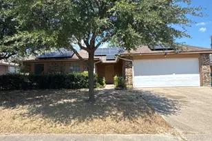 914 Larue Dr, Cedar Hill, TX 75104 - Photo 1