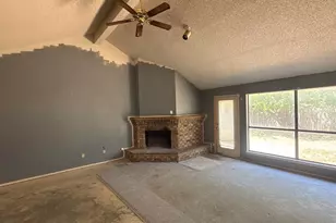 914 Larue Dr, Cedar Hill, TX 75104 - Photo 7