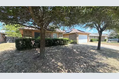 914 Larue Drive, Cedar Hill, TX 75104 - Photo 3