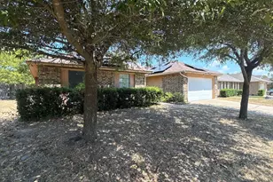 914 Larue Dr, Cedar Hill, TX 75104 - Photo 3