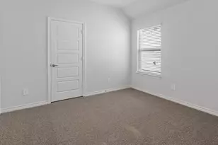 410 Carthage St, Caddo Mills, TX 75135 - Photo 9