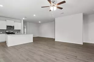 410 Carthage St, Caddo Mills, TX 75135 - Photo 29