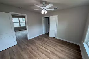 1527 W Gandy St, Denison, TX 75020 - Photo 5