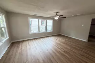 1527 W Gandy St, Denison, TX 75020 - Photo 3