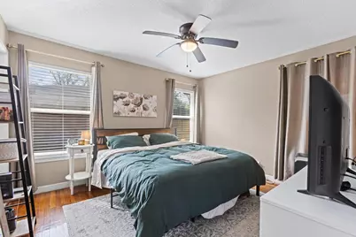 942 Longfellow Street, Waco, TX 76710 - Photo 17