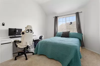 1650 Glenmore Drive, Lewisville, TX 75077 - Photo 9