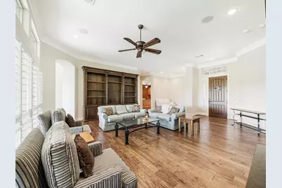 9813 Cypress Street, Denton, TX 76207 - Photo 5