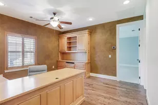 9813 Cypress St, Denton, TX 76207 - Photo 25
