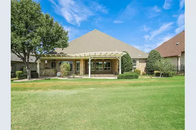 9813 Cypress Street, Denton, TX 76207 - Photo 35
