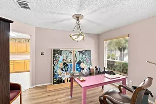212 Armstrong Dr, Cedar Hill, TX 75104 - Photo 15