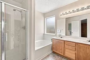212 Armstrong Dr, Cedar Hill, TX 75104 - Photo 21