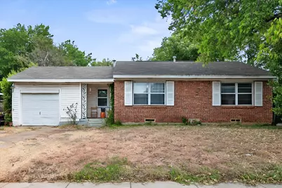 1405 Grace Street, Arlington, TX 76010 - Photo 11