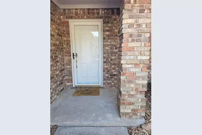 6300 Brownlee Lane, Arlington, TX 76018 - Photo 3