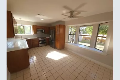 6300 Brownlee Lane, Arlington, TX 76018 - Photo 9