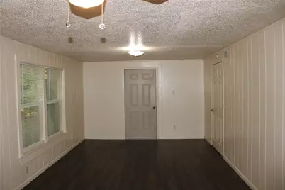 1821 Bell Street, Waco, TX 76711 - Photo 5