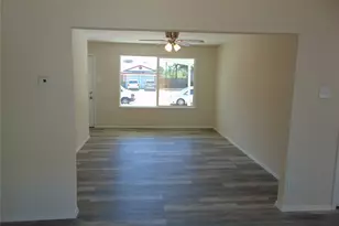 518 Vernet St, Richardson, TX 75080 - Photo 3