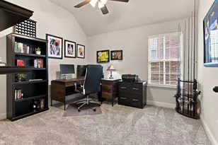 9917 Eddleman Ct, Fort Worth, TX 76244 - Photo 17