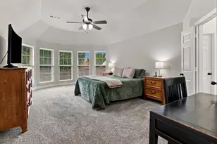 9917 Eddleman Ct, Fort Worth, TX 76244 - Photo 7