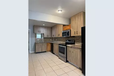 911 English Street, Irving, TX 75061 - Photo 3