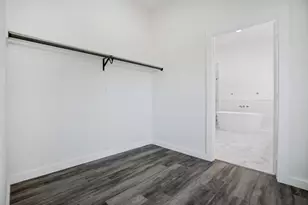 315 Lois St, Roanoke, TX 76262 - Photo 3