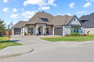 1345 Crown Valley Dr, Weatherford, TX 76087 - Photo 3