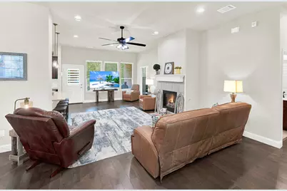 805 Hearthside Way, McKinney, TX 75071 - Photo 5