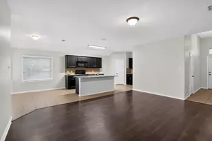 436 Cameron Hl Pt, Fort Worth, TX 76134 - Photo 3
