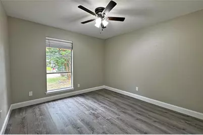 1713 Kingsbridge Drive, Garland, TX 75044 - Photo 17