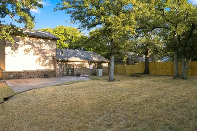 721 Timberoaks Drive, Azle, TX 76020 - Photo 29