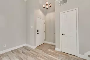 1417 Thistlewood Ln, Grapevine, TX 76051 - Photo 5