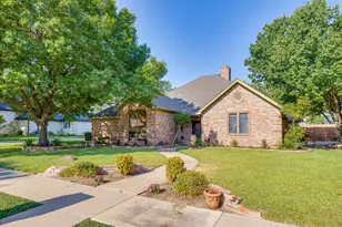 990 Oak Ridge Dr, Keller, TX 76248 - Photo 31