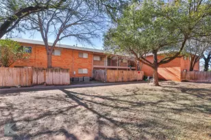2600 Ivanhoe Ln, Abilene, TX 79605 - Photo 9