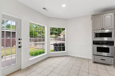 11501 Pheasant Creek Drive, Fort Worth, TX 76244 - Photo 7