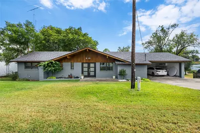 80 Bayside Circle, Gainesville, TX 76240 - Photo 1