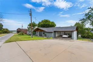 80 Bayside Cir, Gainesville, TX 76240 - Photo 39